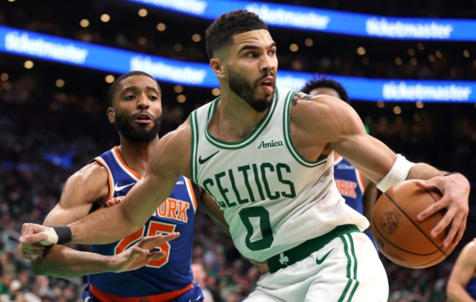 爱游戏在线关于加时末段波士顿凯尔特人内部沟通——欧篮联节点到来,更衣室稳定,训练强度明显提升的信息 爱游戏在线关于加时末段波士顿凯尔特人内部沟通——欧篮联节点到来,更衣室稳定,训练强度明显提升的信息