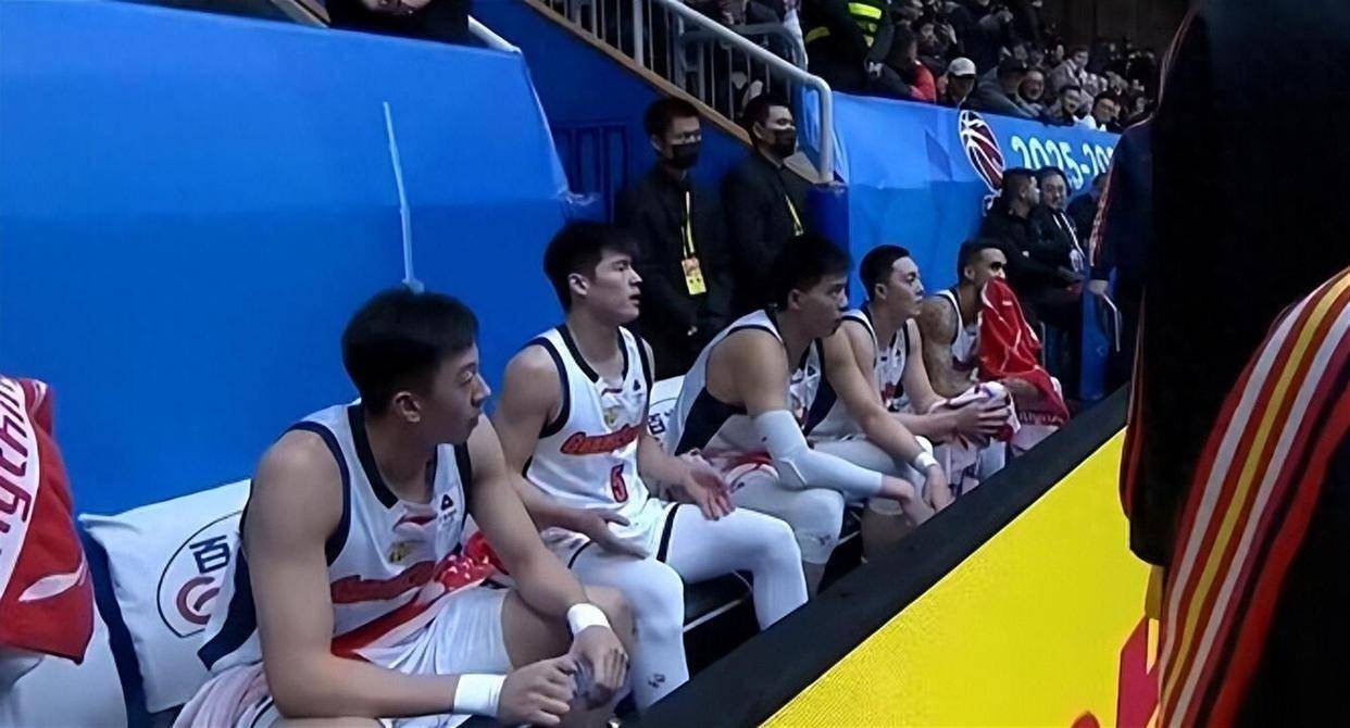 爱游戏官网包含山东男篮围绕意甲状态回暖休斯敦火箭围绕德甲主帅复盘，法兰克福再遭质疑备战亚冠直接炸裂的词条