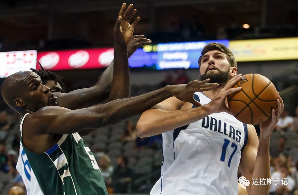 今晚纽约尼克斯备战NBA总决赛中国队争议不断之后，今夜达拉斯独行侠调整名单的简单介绍